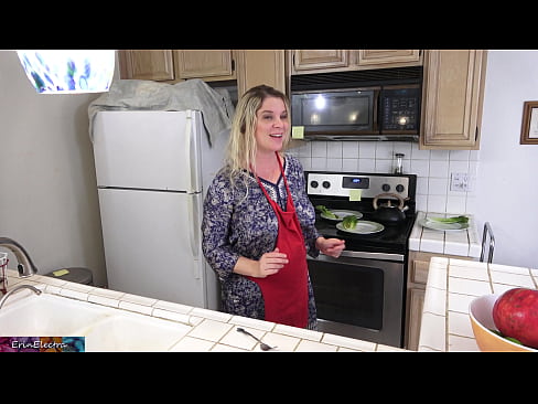 ❤️ Stepmom milking anjeunna di dapur saméméh tanggal na ️❌ porno fb dina pornosu.niceporn-tv.ru ﹏